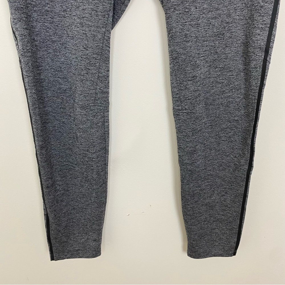 Lululemon Textured Tech Joggers - Picture 5 of 14
